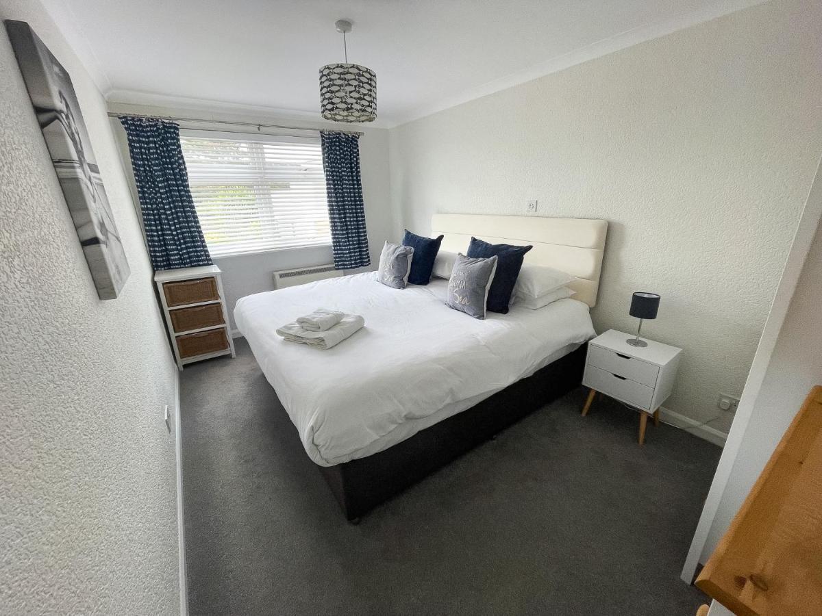 1 Chatsworth Riverscape Apartments - Riverview Apartment In Great Location With Free Parking Overlooking The Gannel Just A Short Walk From Newquays Incredible Beaches And Local Amenities 뉴키 외부 사진